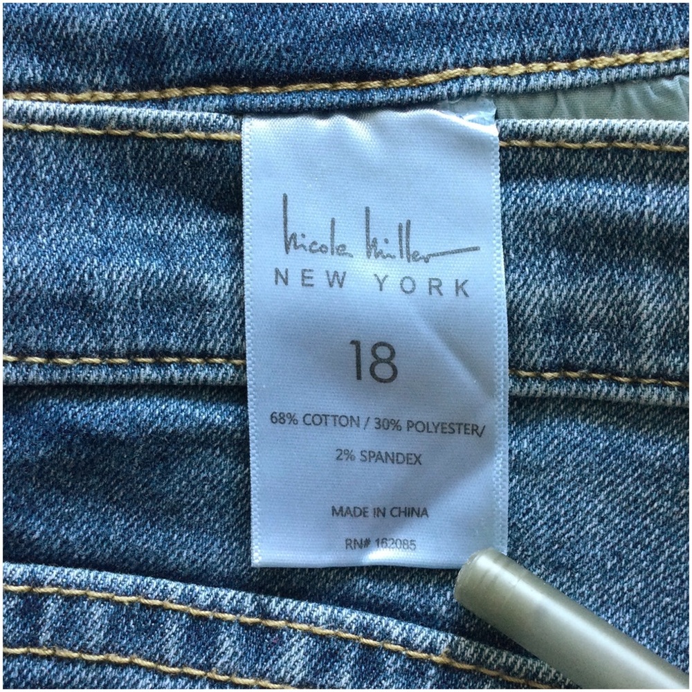 NICOLE MILLER New York Nolita Boyfriend Jeans Women's Plus 18 Medium Wash – EUC - Picture 11 of 13